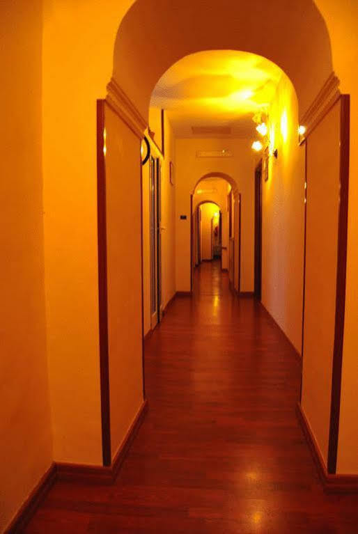 Duomo Apartments Napoli Eksteriør bilde